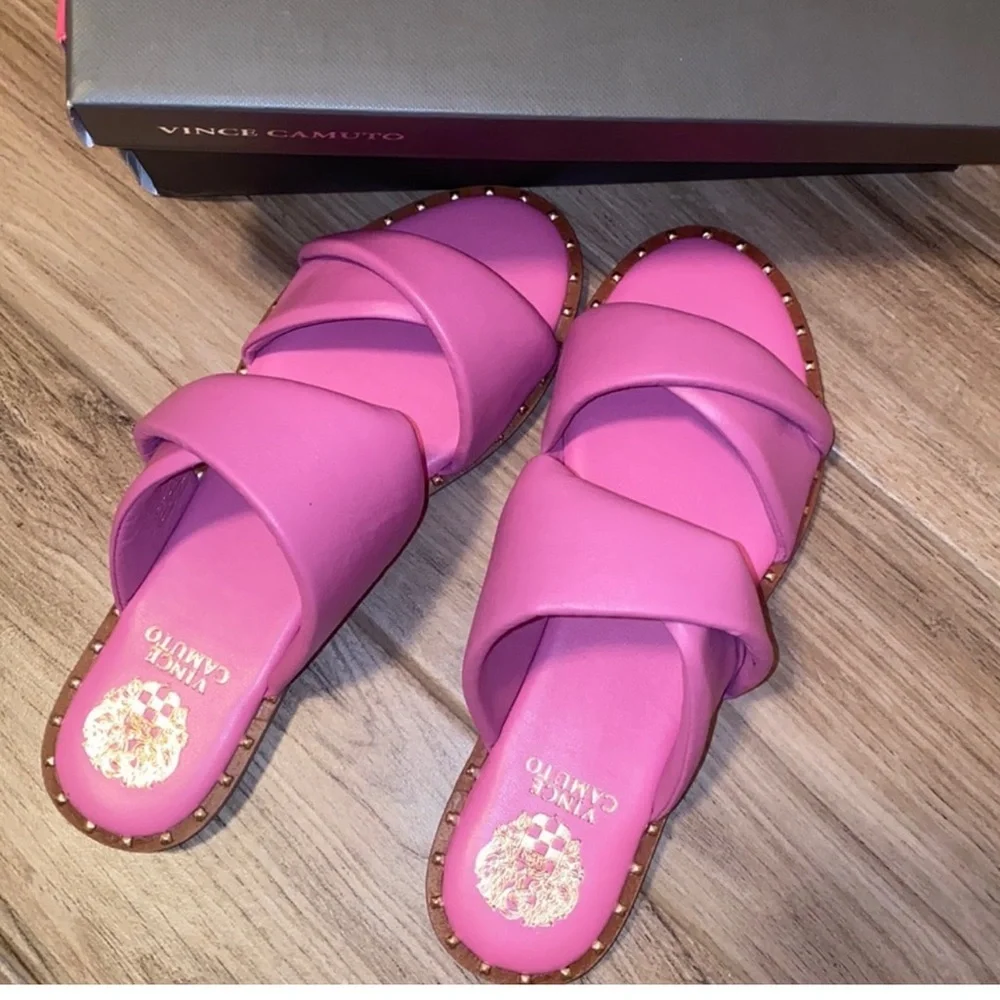 VINCE CAMUTO SHOES